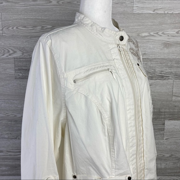 NWT Lane Bryant White Embroidered Full Zip Jacket - Picture 3 of 6